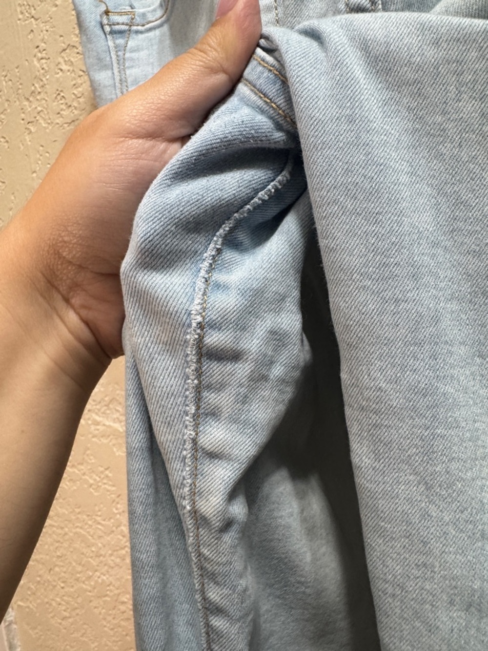 Old Navy Rockstar Mid Rise Skinny Jeans Light Wash Distressed Size 6 - Picture 7 of 9